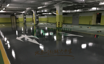 ‌旧地面翻新方案：长城区环氧地坪涂层覆盖混凝土裂缝修复技术